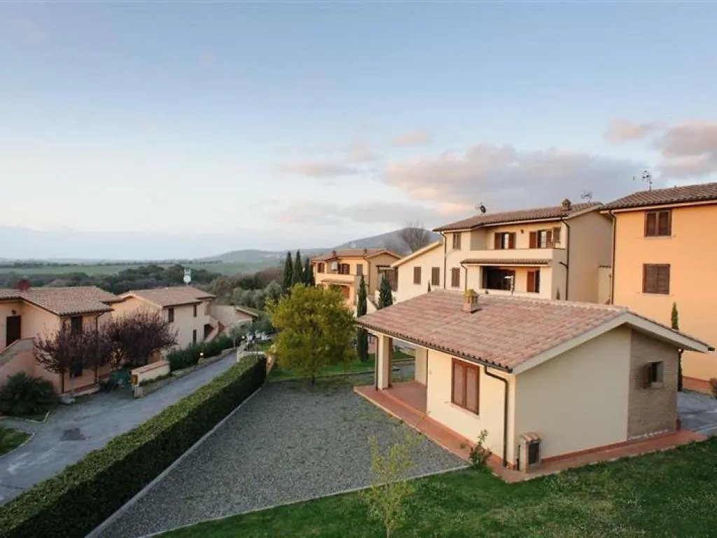 Apartment Villaggio Residence La Pieve Di Pomaia