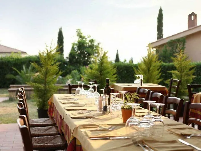 Apartment Villaggio Residence La Pieve Di Pomaia